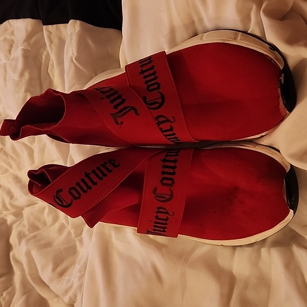 Boys sneakers
